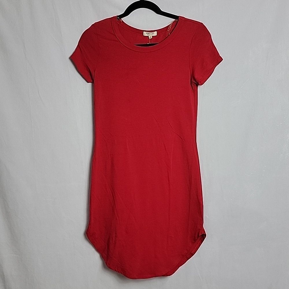 🖤5/$20🖤 HEART & HIPS.. red mini dress..